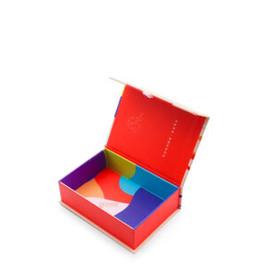 Magnetic Closure Box for clothing