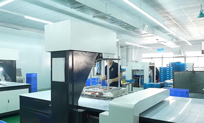 About 2 China Custom Boxes Factory