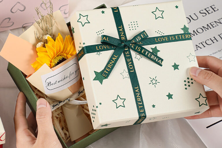 Custom Gift Boxes