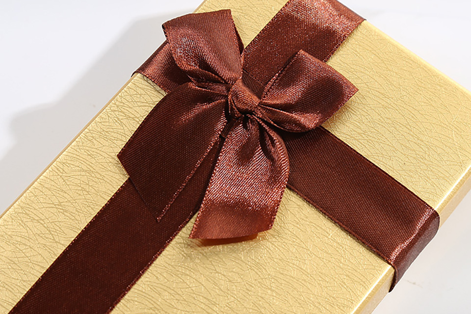 Protect Your Business from Tariffs with Packaging Strategy 3 Custom Packaging