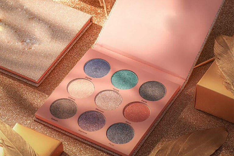 Eyeshadow Palette Packaging