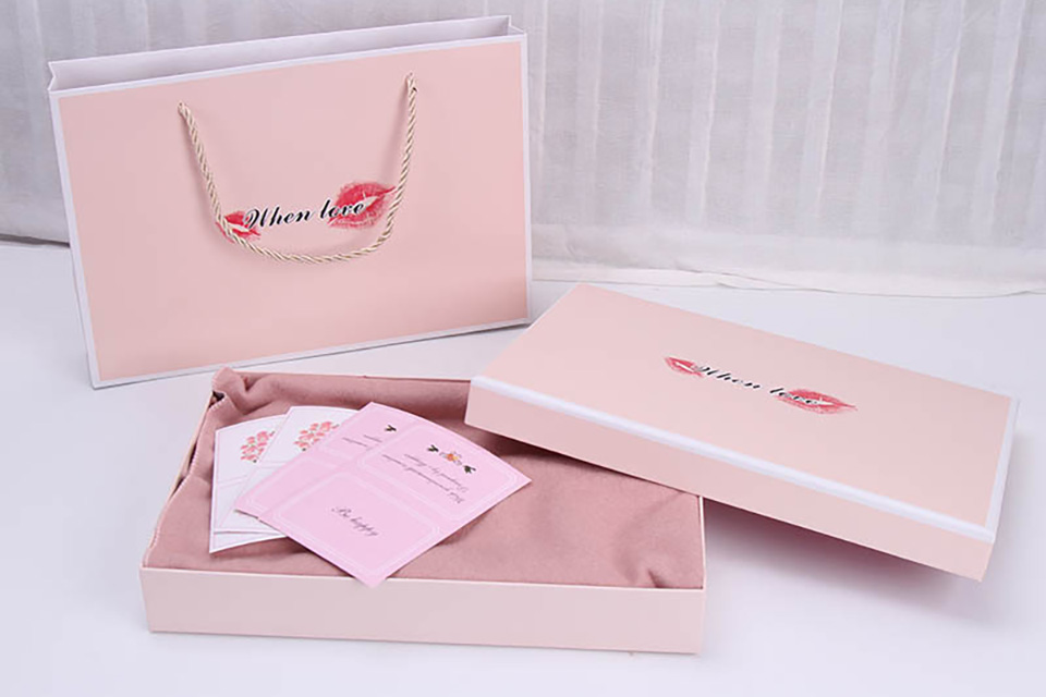 Lid and Base Boxes for Clothing Packaging