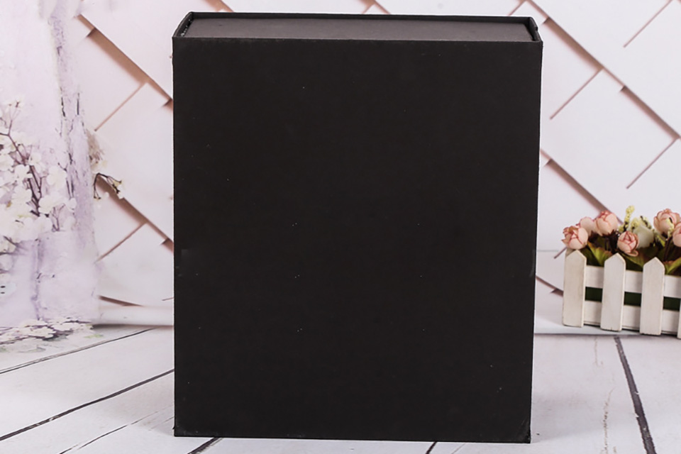 Paper Gift Packaging Green Innovation and Commercial Value 2 Paper Gift Packaging