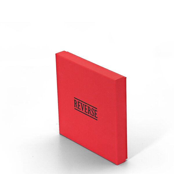 textured paper top and bottom boxes